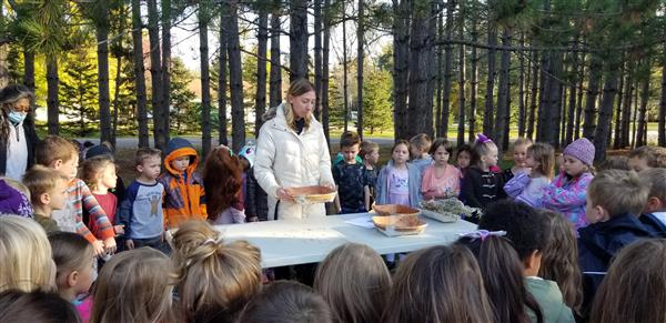 High School Student Teaches Grade Schoolers About Manoomin
